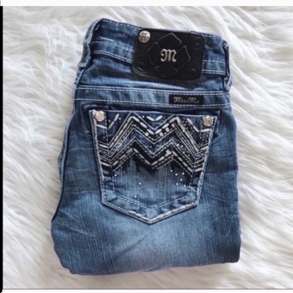 Miss Me Bootcut Jeans Size 26